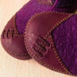 Super-festive loop sandals