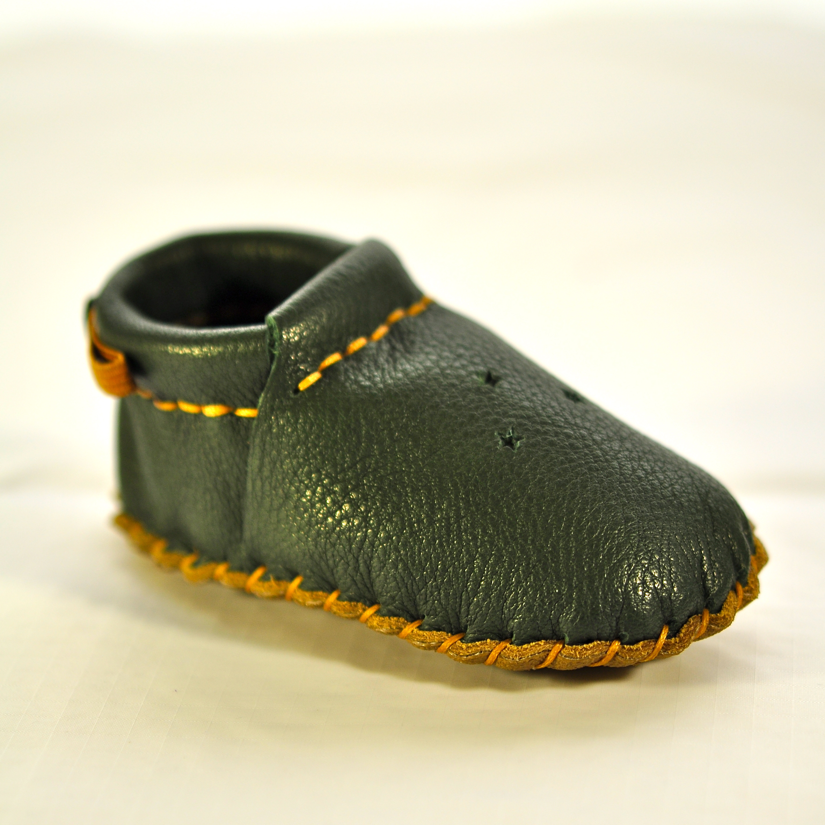 "First Footsteps" kit for making toddler shoes - forest green - Image 2