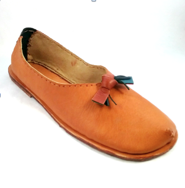 "a step in the right direction" women's shoemaking kit with pre-punched vegetable-tanned leather soles - Image 2